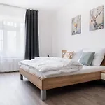 Self Check-in By Amber Apartmán