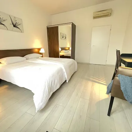 Self Check-in By Amber Apartament *