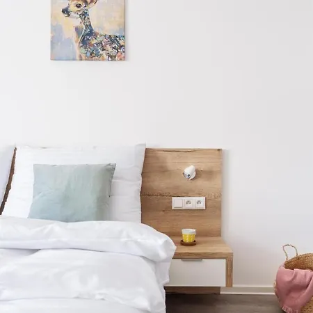 Apartment Self Check-in By Amber Bratislava
