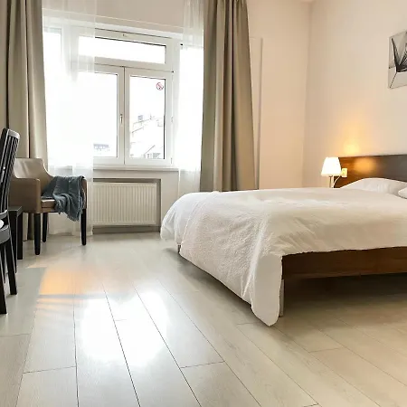 Apartman Self Check-in By Amber